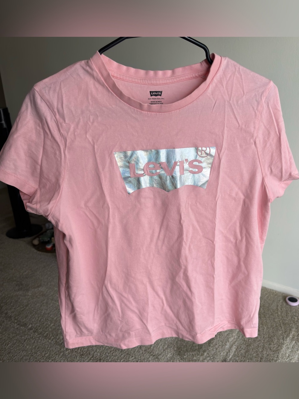 Levi’s T-shirt